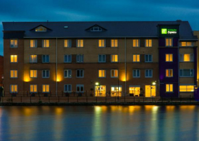 Гостиница Holiday Inn Express Cardiff Bay, an IHG Hotel  Кардифф